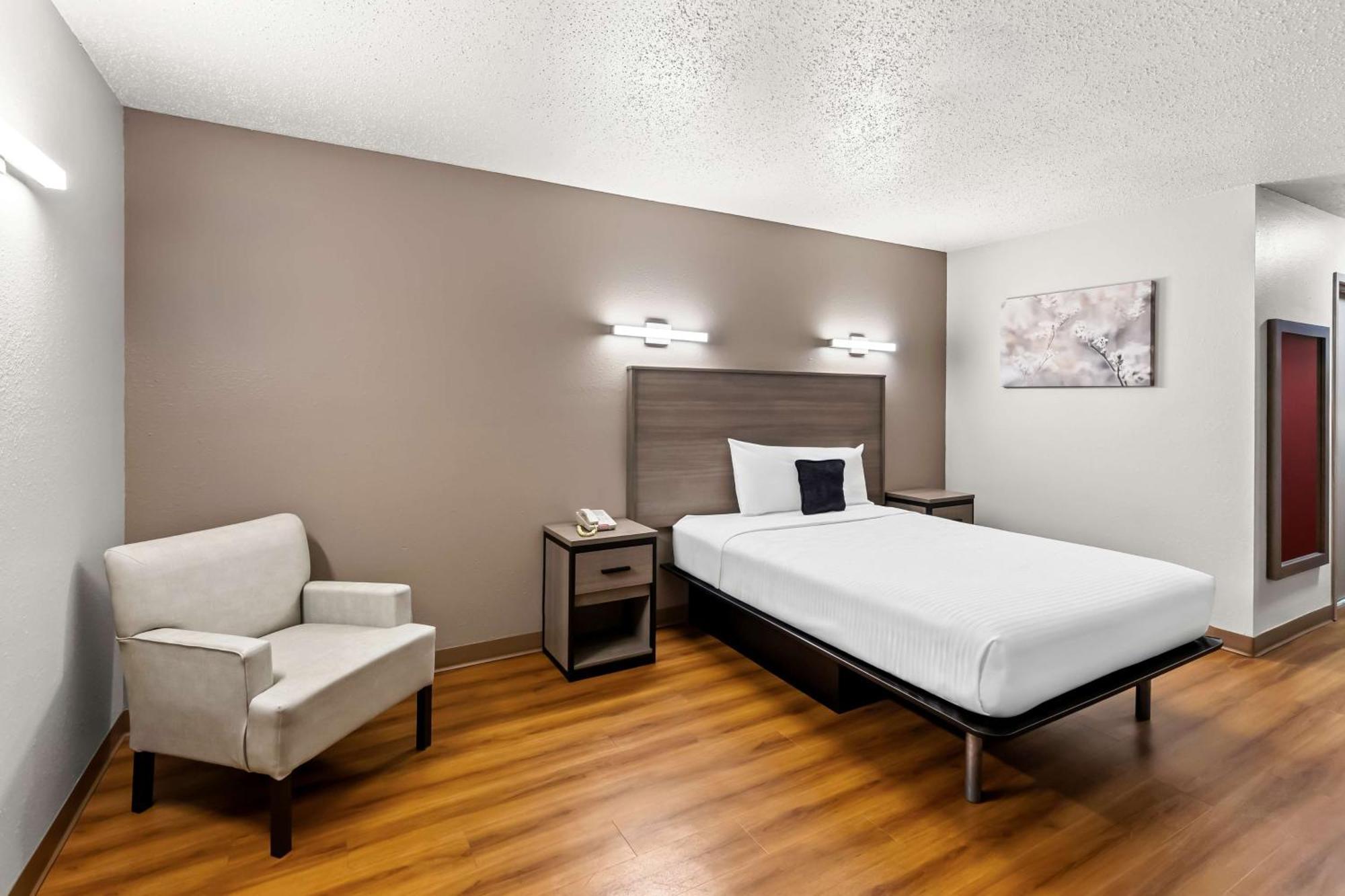 Red Lion Inn & Suites Понтун-Бич Экстерьер фото